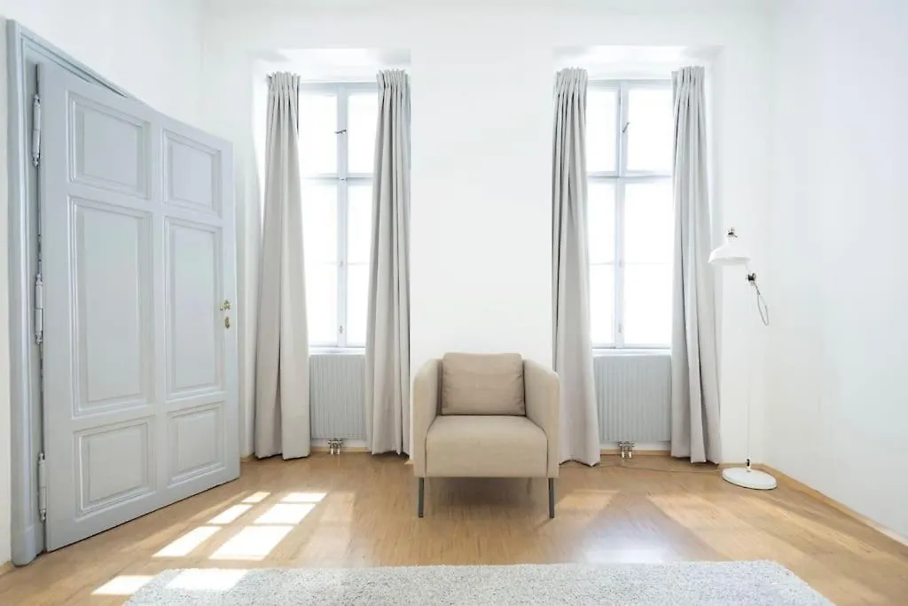 Heymi Apartments Borse Vienna 0*,  Austria