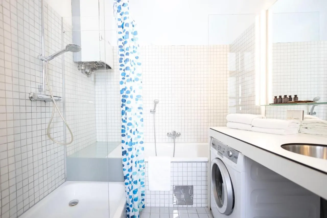 Heymi Apartments Borse Vienna 0*,  Austria